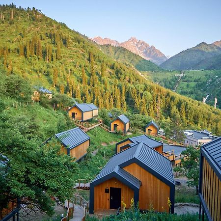 Qazaq Auyl Eco Hotel Almaty Exterior photo