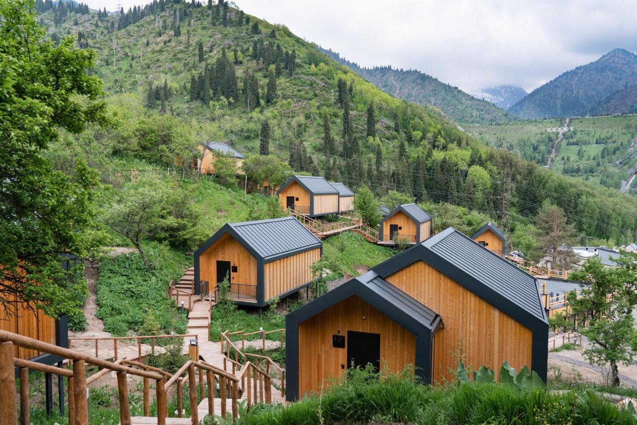 Qazaq Auyl Eco Hotel Almaty Exterior photo