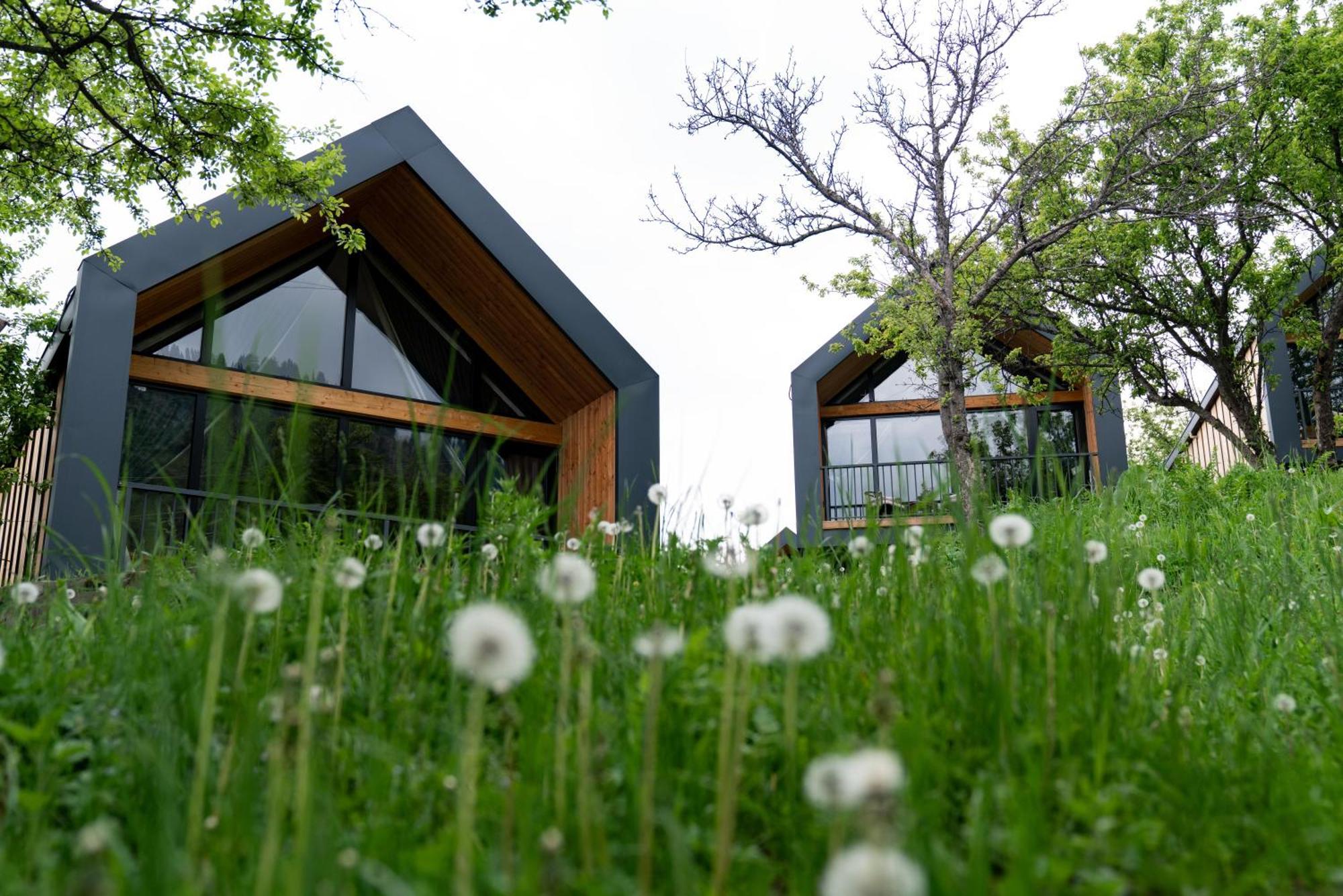 Qazaq Auyl Eco Hotel Almaty Exterior photo